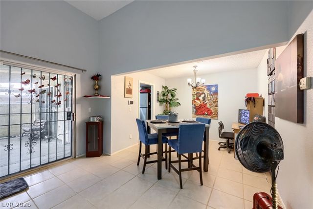 4213 Essex Green Court, Las Vegas, NV 89110