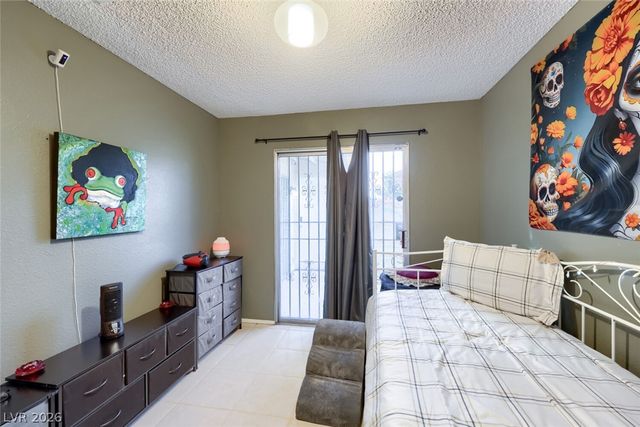 4213 Essex Green Court, Las Vegas, NV 89110