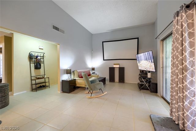 4213 Essex Green Court, Las Vegas, NV 89110