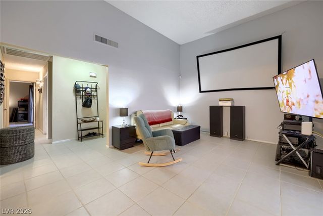 4213 Essex Green Court, Las Vegas, NV 89110