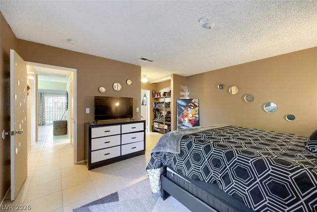 4213 Essex Green Court, Las Vegas, NV 89110