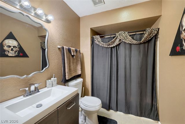 4213 Essex Green Court, Las Vegas, NV 89110