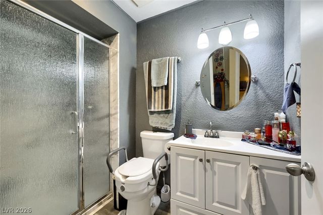 4213 Essex Green Court, Las Vegas, NV 89110