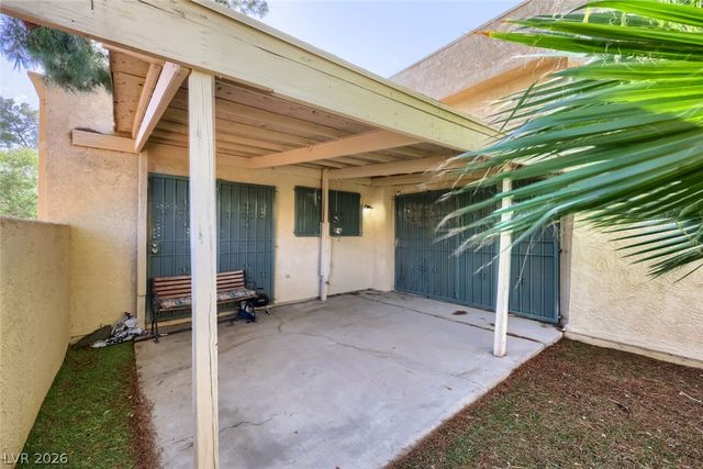 4213 Essex Green Court, Las Vegas, NV 89110