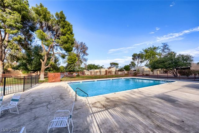 4213 Essex Green Court, Las Vegas, NV 89110