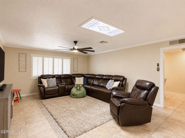 241 NORTHWIND Drive, El Paso, TX 79912