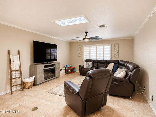 241 NORTHWIND Drive, El Paso, TX 79912
