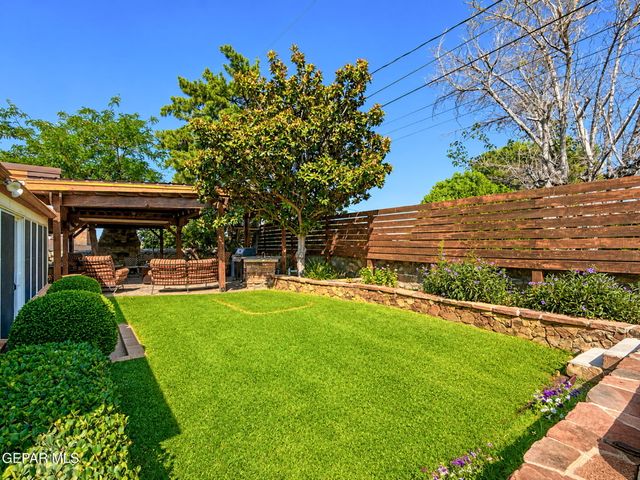 241 NORTHWIND Drive, El Paso, TX 79912