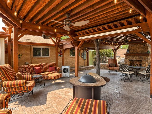 241 NORTHWIND Drive, El Paso, TX 79912