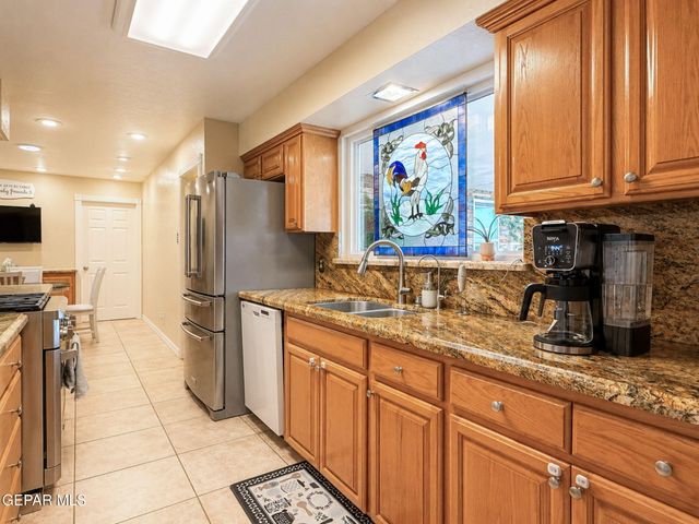 241 NORTHWIND Drive, El Paso, TX 79912