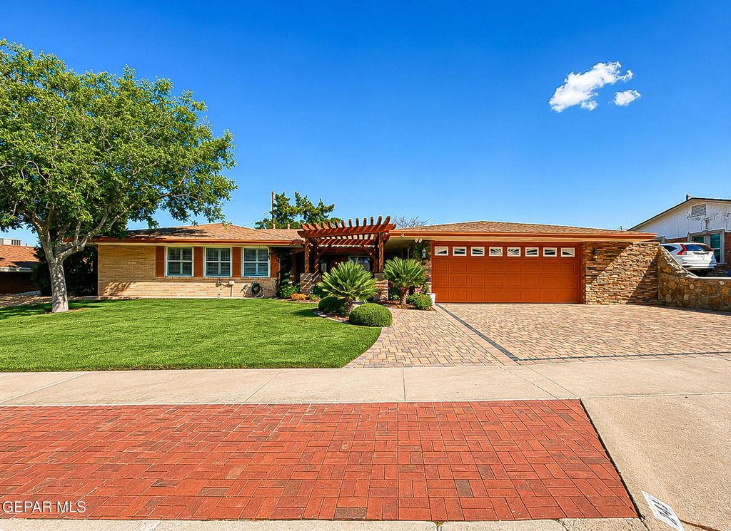 241 NORTHWIND Drive, El Paso, TX 79912