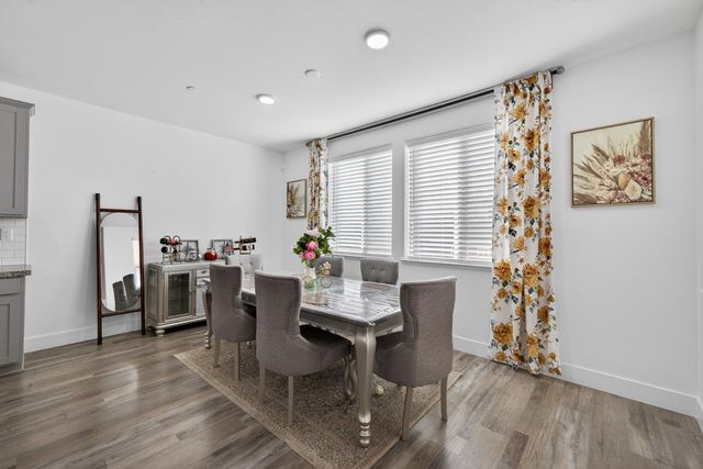 10070 Sea Turtle St, Elk Grove, CA 95757