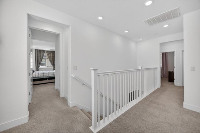 10070 Sea Turtle St, Elk Grove, CA 95757