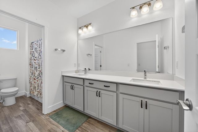 10070 Sea Turtle St, Elk Grove, CA 95757