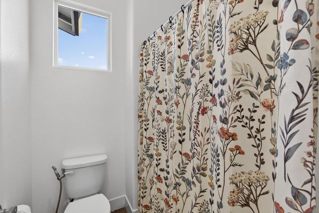 10070 Sea Turtle St, Elk Grove, CA 95757