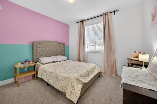 10070 Sea Turtle St, Elk Grove, CA 95757