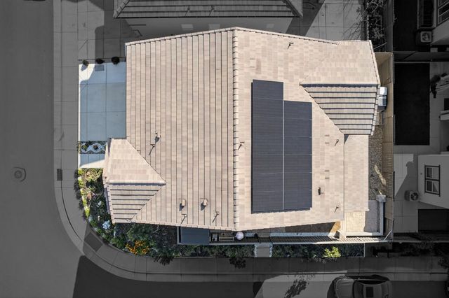 10070 Sea Turtle St, Elk Grove, CA 95757