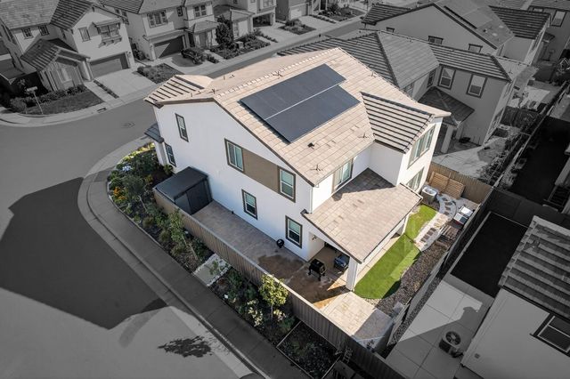 10070 Sea Turtle St, Elk Grove, CA 95757