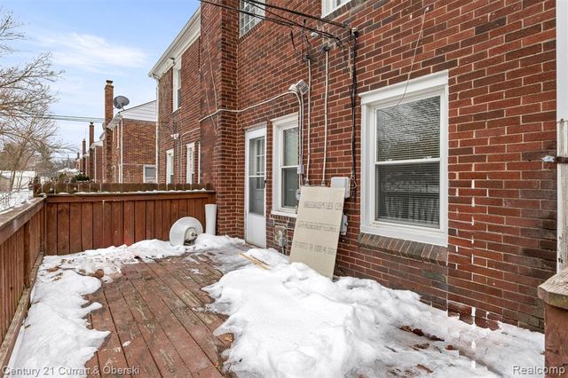 18235 Outer Drive, Dearborn, MI 48128