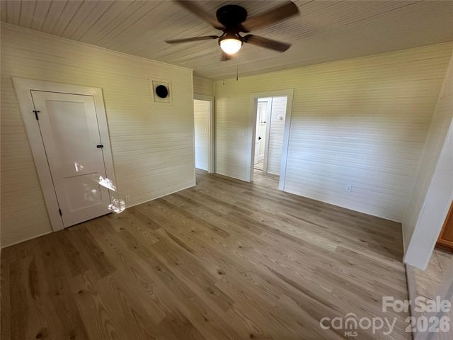 919 Orangewood Street, Kannapolis, NC 28081