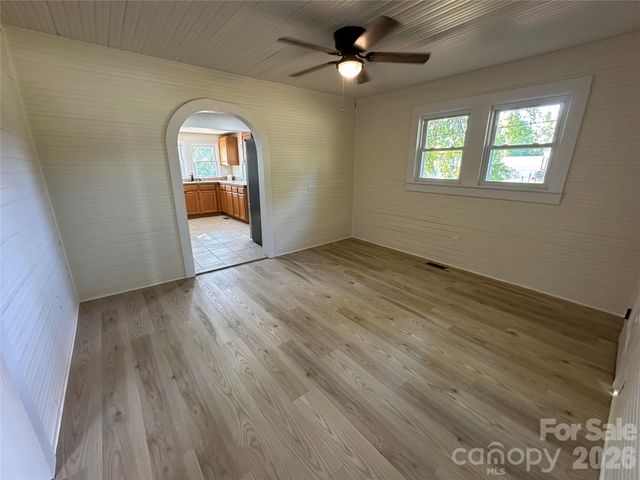 919 Orangewood Street, Kannapolis, NC 28081