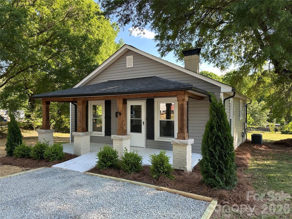 919 Orangewood Street, Kannapolis, NC 28081