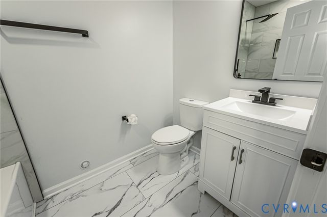 5354 Thornington Dr, North Chesterfield, VA 23237