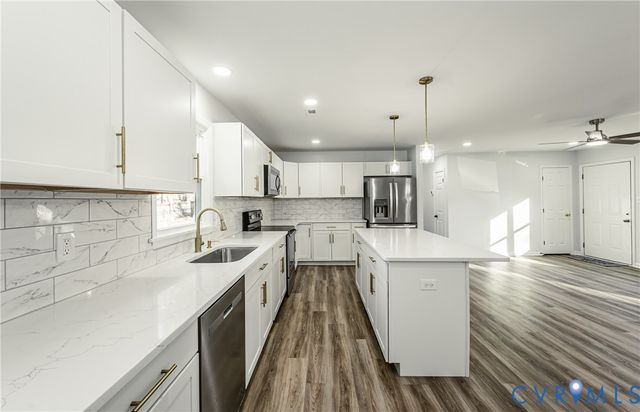 5354 Thornington Dr, North Chesterfield, VA 23237