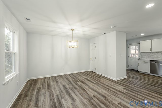 5354 Thornington Dr, North Chesterfield, VA 23237