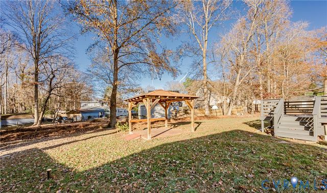 5354 Thornington Dr, North Chesterfield, VA 23237