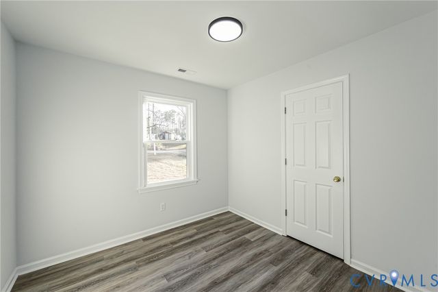 5354 Thornington Dr, North Chesterfield, VA 23237