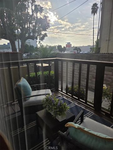 15205 S Budlong 1, Gardena, CA 90247