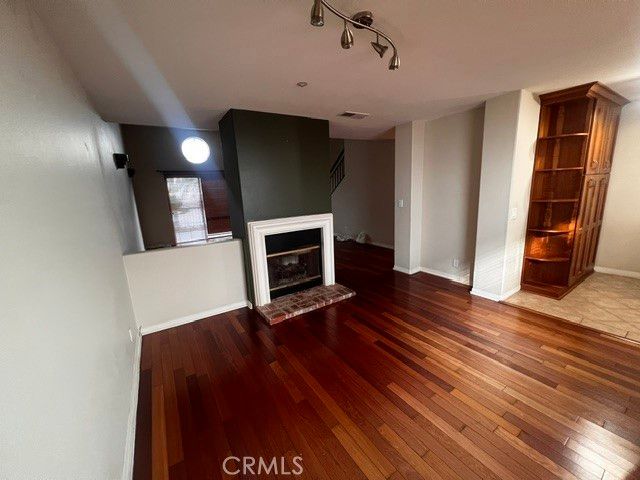 301 Diamond B, Redondo Beach, CA 90277