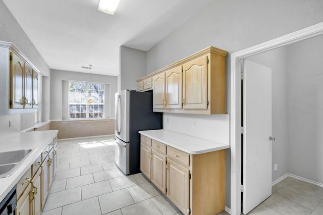 300 Morene Avenue, Waxahachie, TX 75165