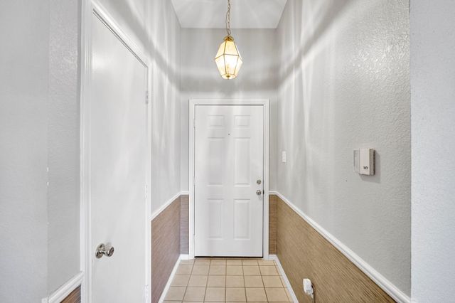 300 Morene Avenue, Waxahachie, TX 75165