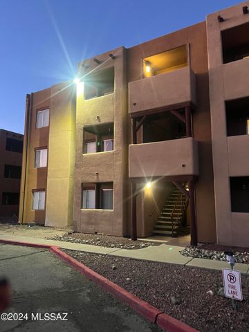 1810 E Blacklidge Dr Apt 403, Tucson, AZ 85719