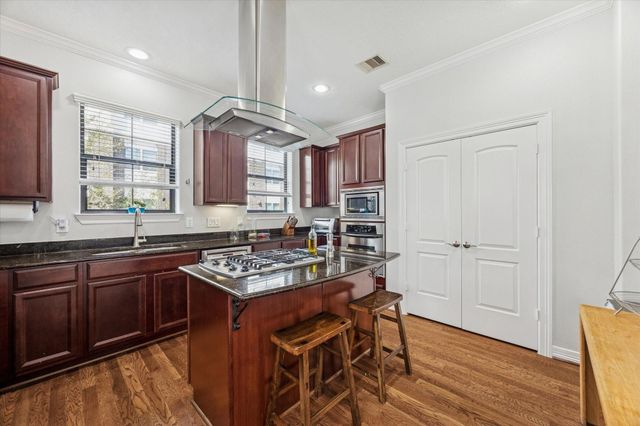 3203 Garden Oaks View, Houston, TX 77018