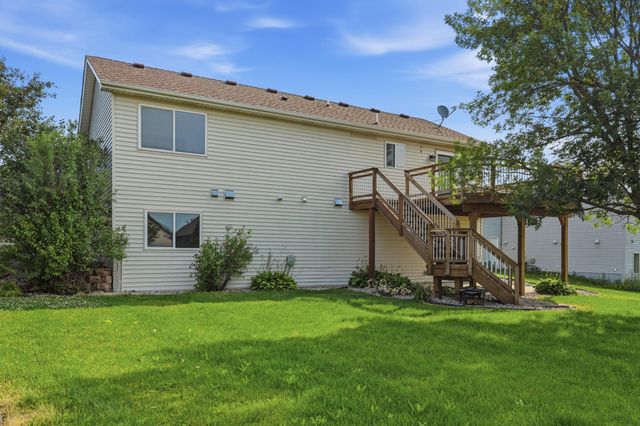 1114 Hidden Creek Boulevard, Mayer, MN 55360