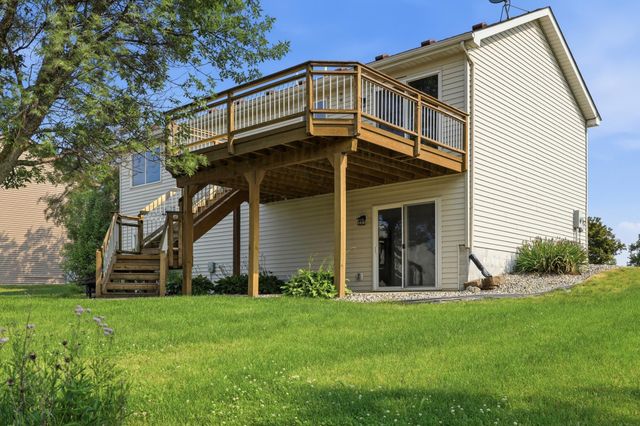 1114 Hidden Creek Boulevard, Mayer, MN 55360