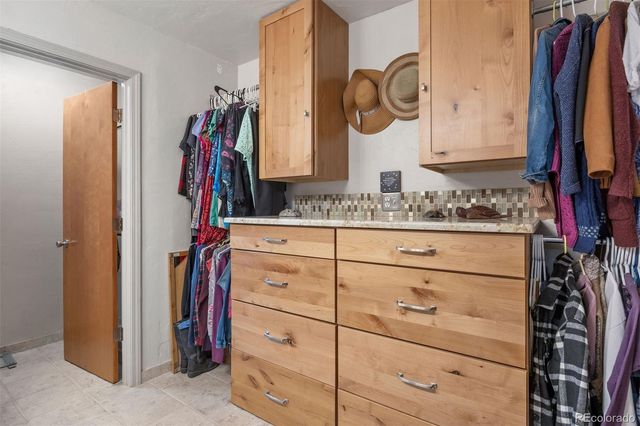 2399 Vista Drive, Larkspur, CO 80118