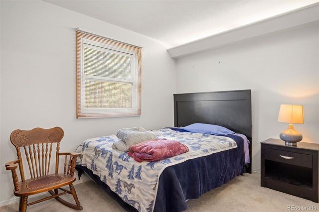 2399 Vista Drive, Larkspur, CO 80118