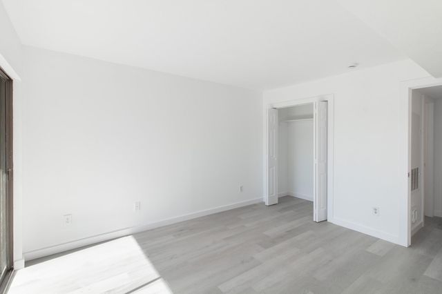 11901 Bob White Drive 16-842, Houston, TX 77035