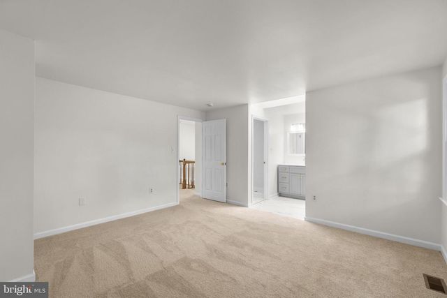 8039 HOLLOW REED CT, Frederick, MD 21701