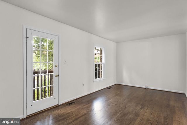 8039 HOLLOW REED CT, Frederick, MD 21701