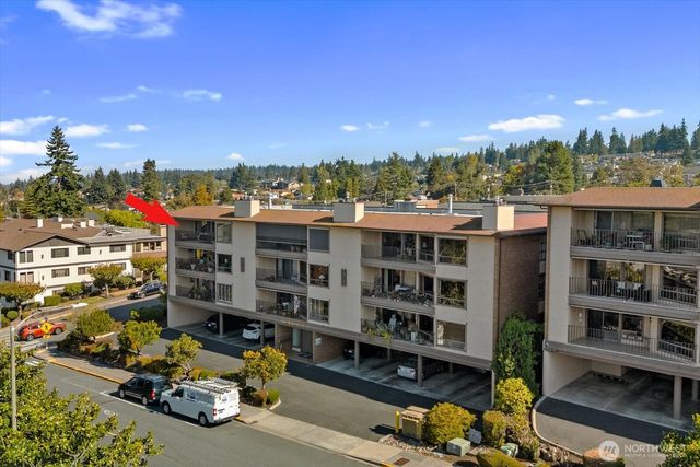 1001 5th Ave S #306A, Edmonds, WA 98020