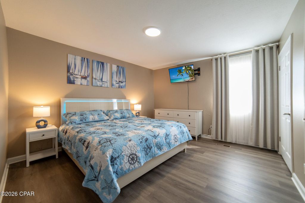 Image 10 of property listing at 6300 Pinetree Avenue, Panama City Beach, FL 32408