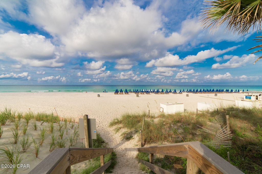 Image 14 of property listing at 6300 Pinetree Avenue, Panama City Beach, FL 32408