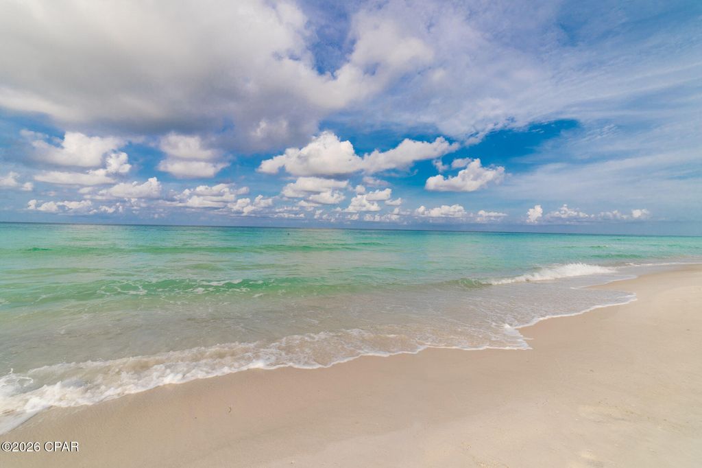 Image 15 of property listing at 6300 Pinetree Avenue, Panama City Beach, FL 32408