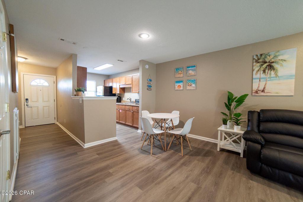 Image 5 of property listing at 6300 Pinetree Avenue, Panama City Beach, FL 32408