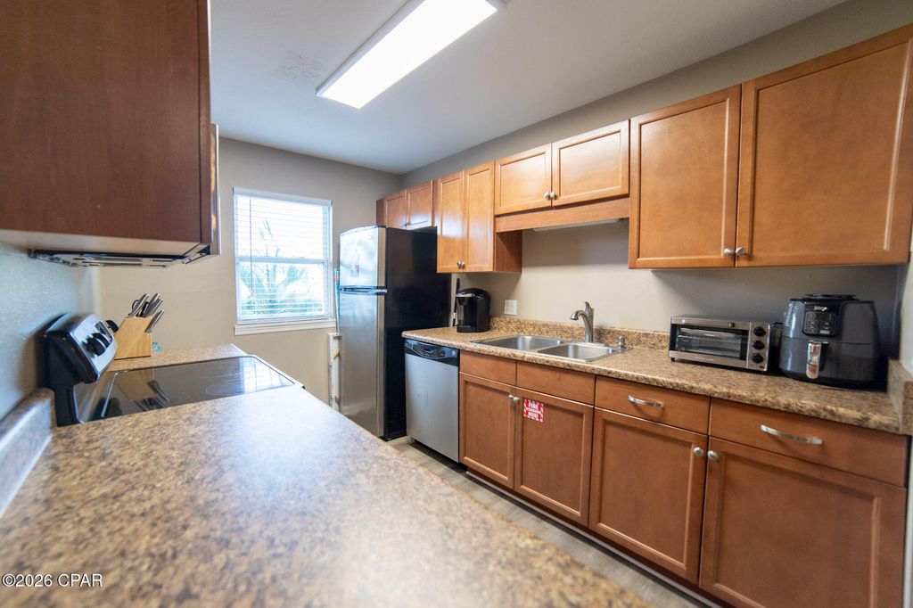 Image 8 of property listing at 6300 Pinetree Avenue, Panama City Beach, FL 32408